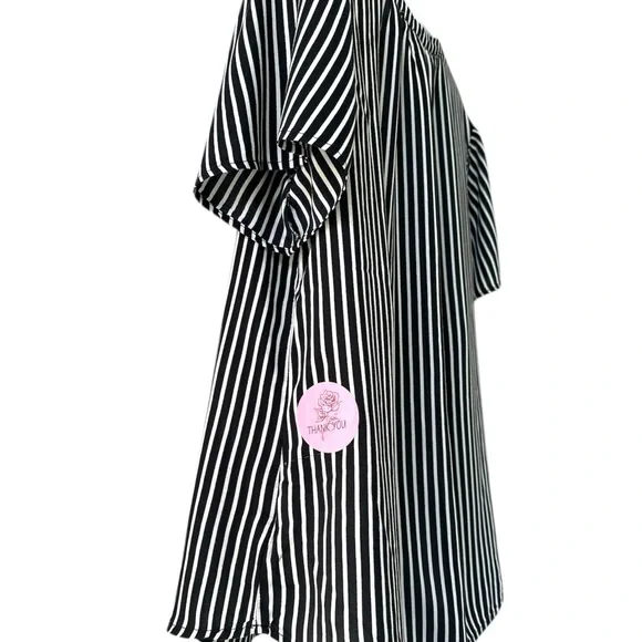 Old Navy Black and White Dolman Sleeve Blouse - Picture 10 of 13